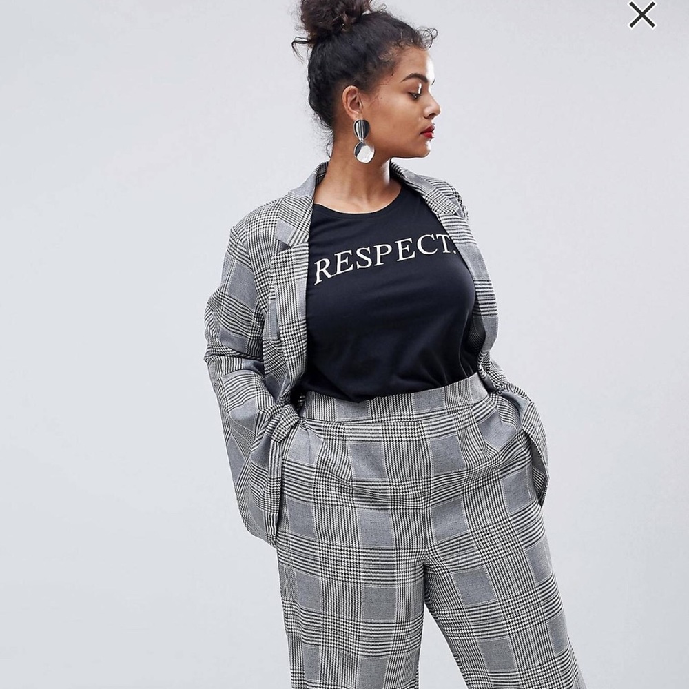 Meet your Posher, Ruby - Picture 5 of 16